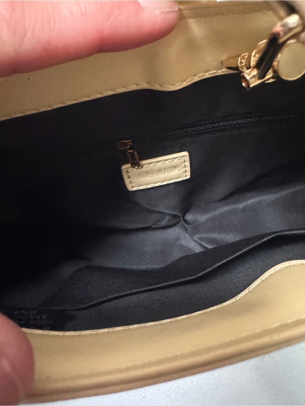 8 Other Reasons Justine Butter Yellow Shoulder Bag NWT Baguette Purse - Picture 5 of 7